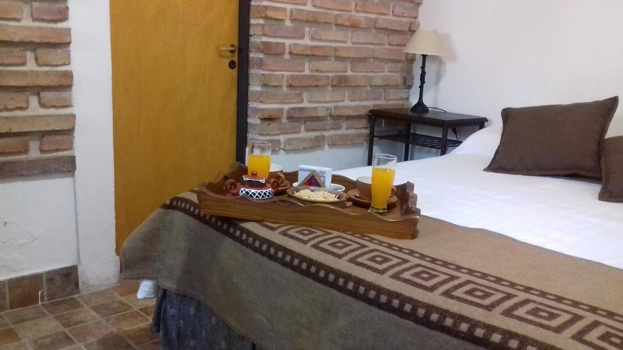 Hotel Hostal Tierra De Vinos Cafayate Zewnętrze zdjęcie